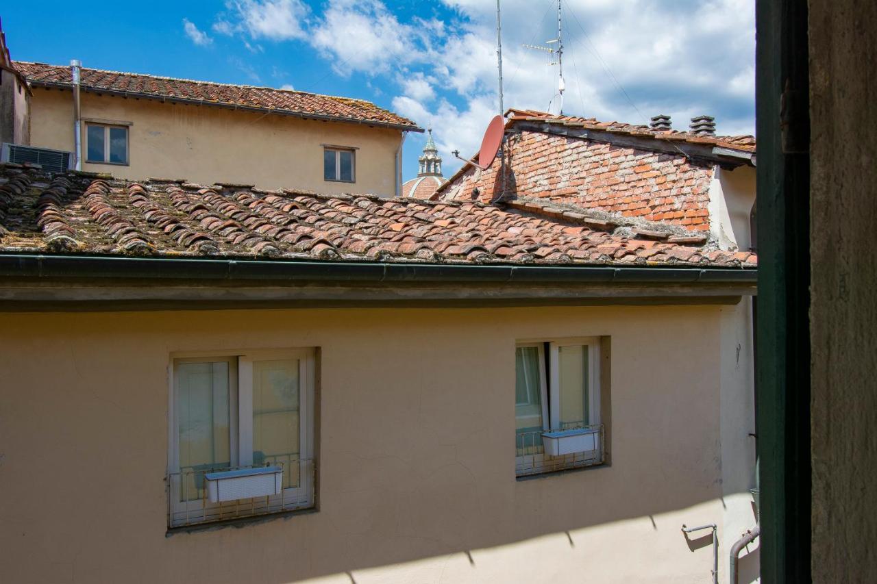 Sulla Sala Apartment *